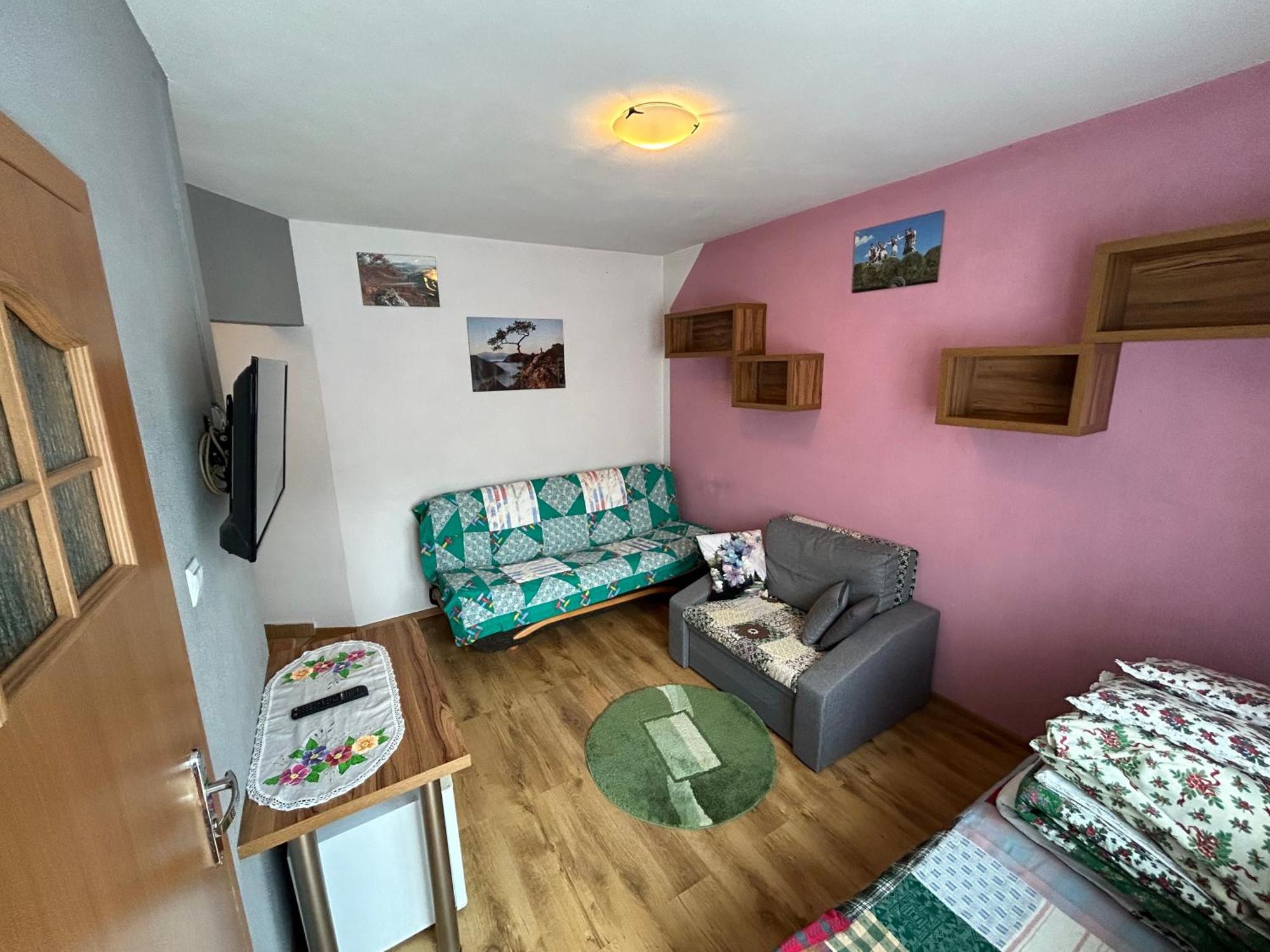 Willa Pod Zbojem Pipikasem Szczawnica Bagian luar foto
