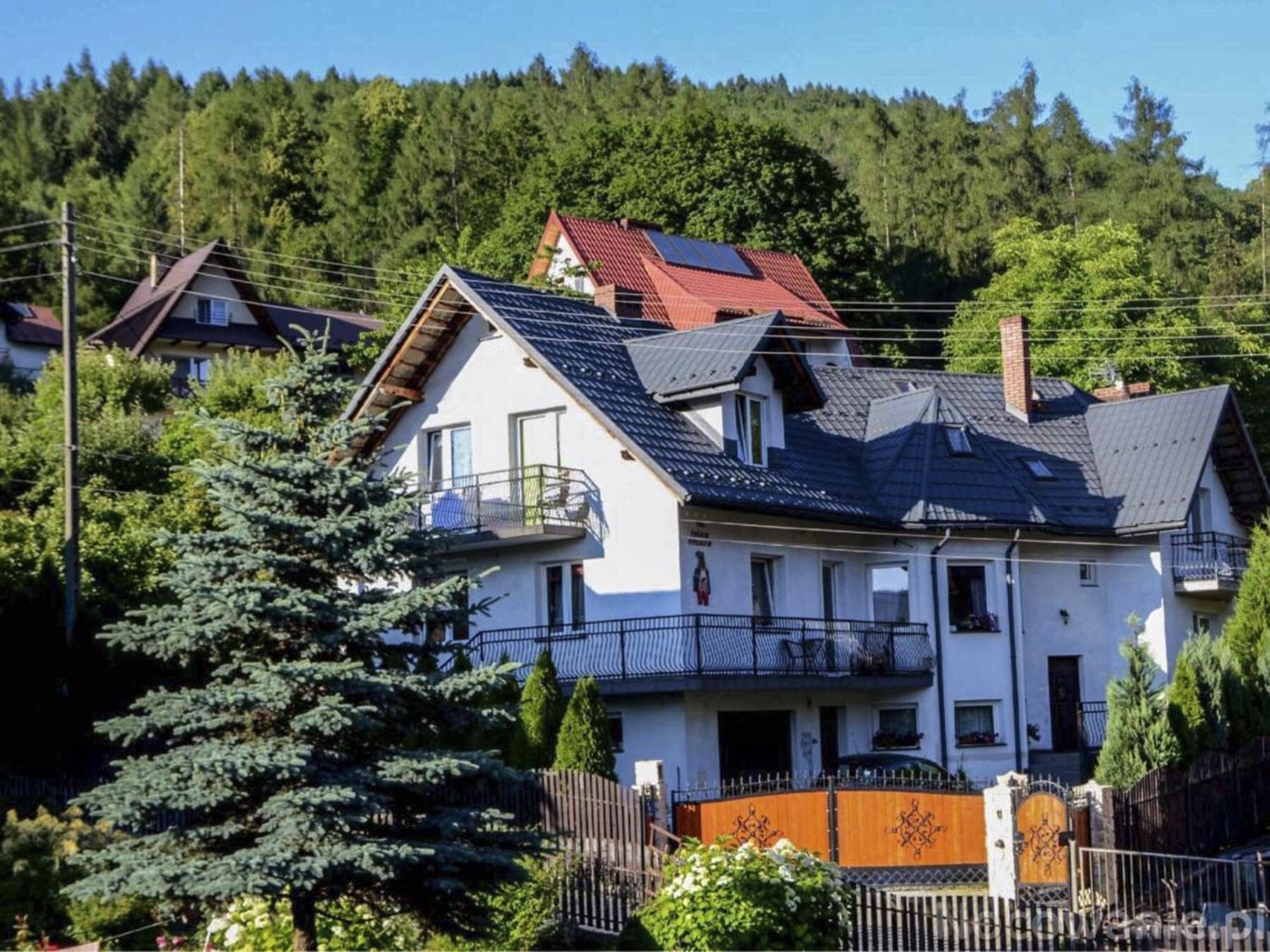 Willa Pod Zbojem Pipikasem Szczawnica Bagian luar foto